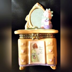 Precious Moments Dresser Vanity Ceramic Hinged Trinket Box 1997 Collectible